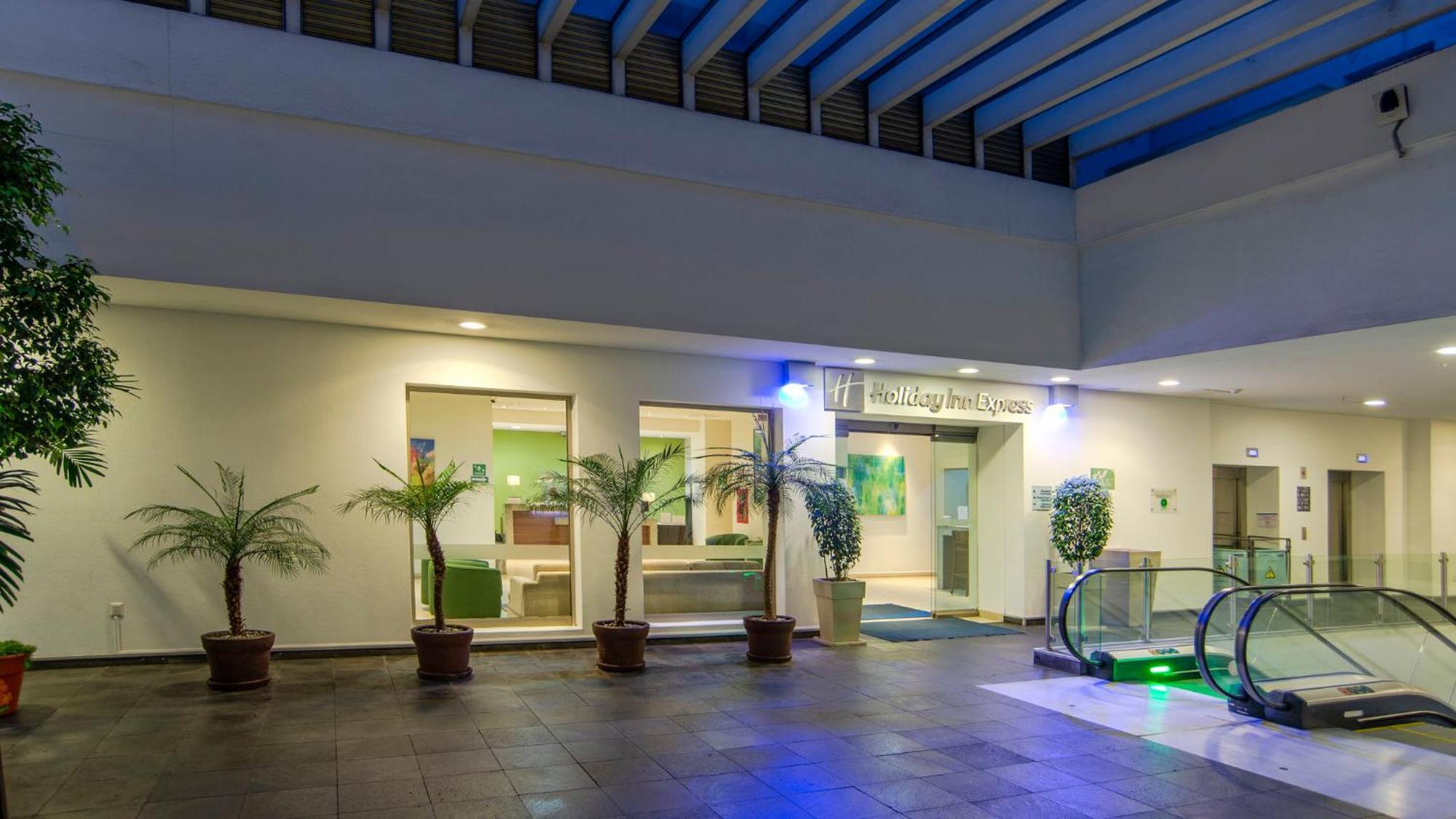 Holiday Inn Express Xalapa By Ihg Bagian luar foto
