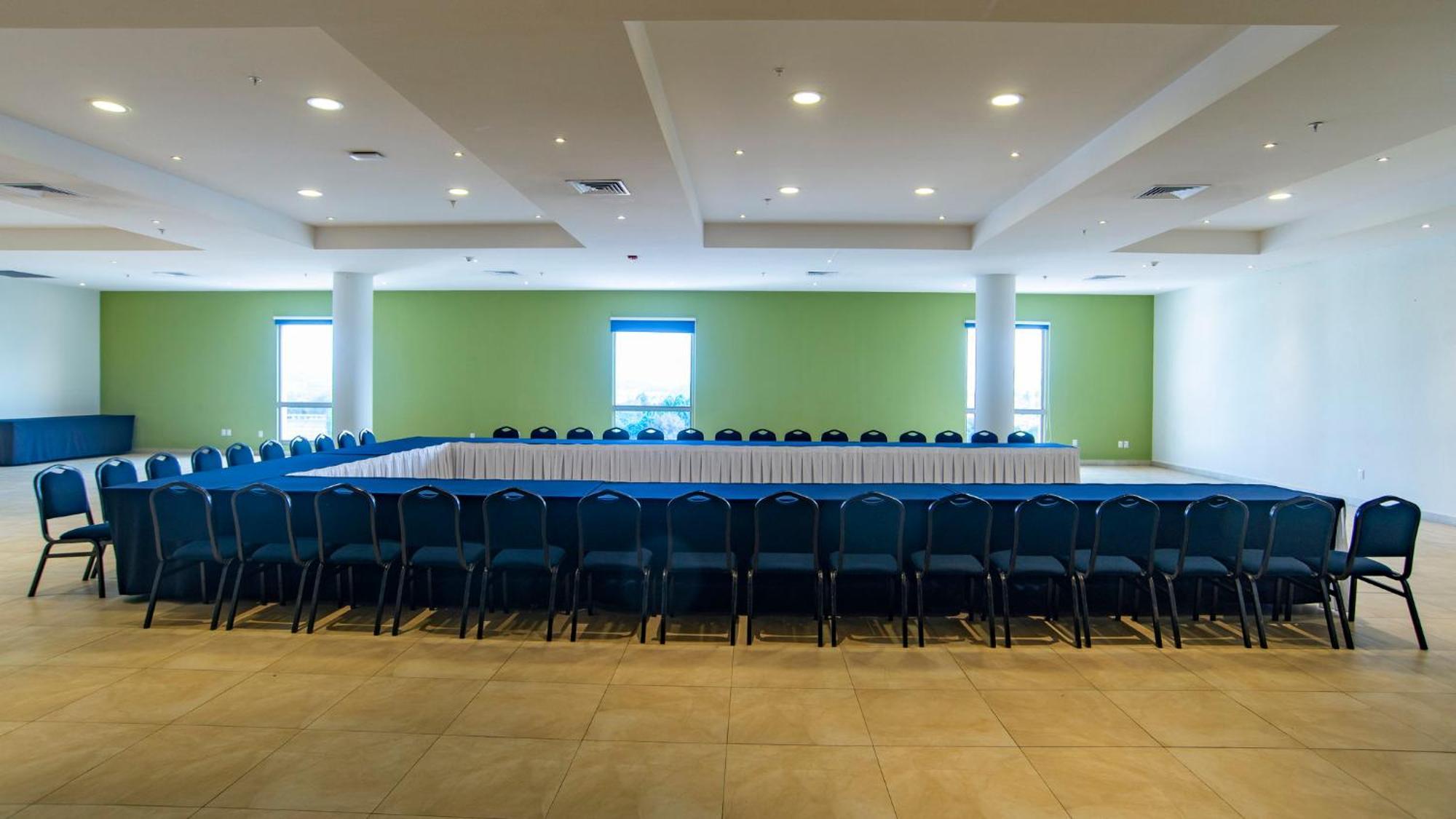 Holiday Inn Express Xalapa By Ihg Bagian luar foto