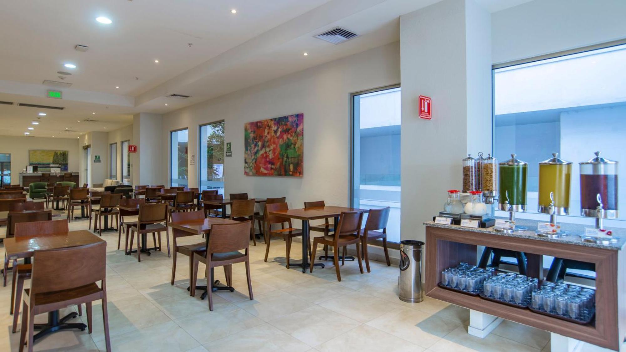 Holiday Inn Express Xalapa By Ihg Bagian luar foto